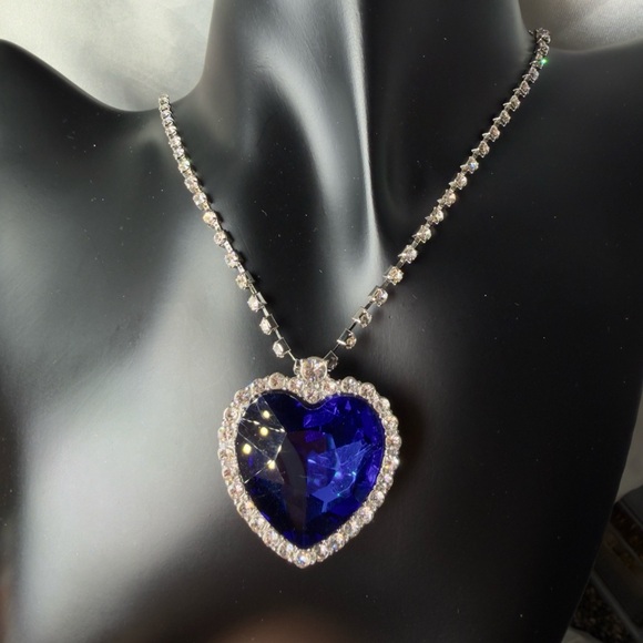 Lux design Blue Heart Pendant Necklace adjustable diamond zirconia - Picture 9 of 15